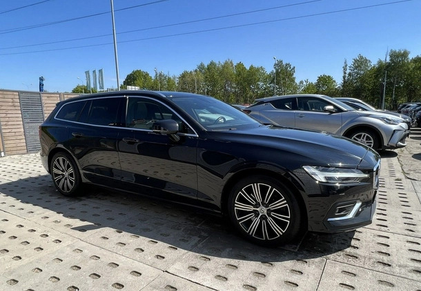 Volvo V60 cena 99700 przebieg: 175331, rok produkcji 2019 z Rawa Mazowiecka małe 781